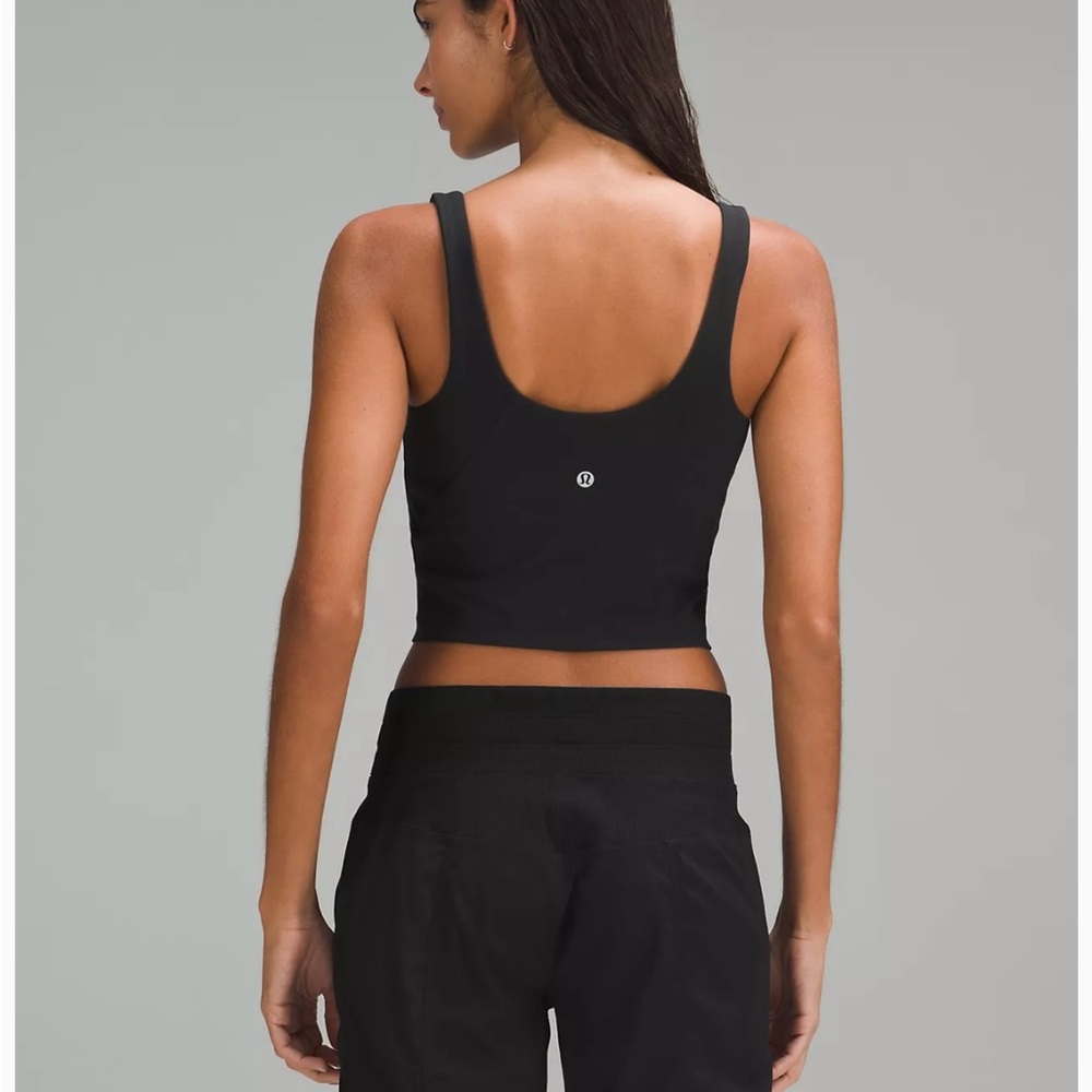 Lululemon align crop top, size 6